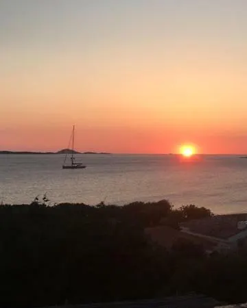 Alma Del Mar *
